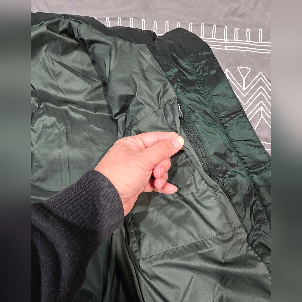 Vuori Hudson Insulated Shine Jacket In Aspen Green Size XS - Picture 7 of 14
